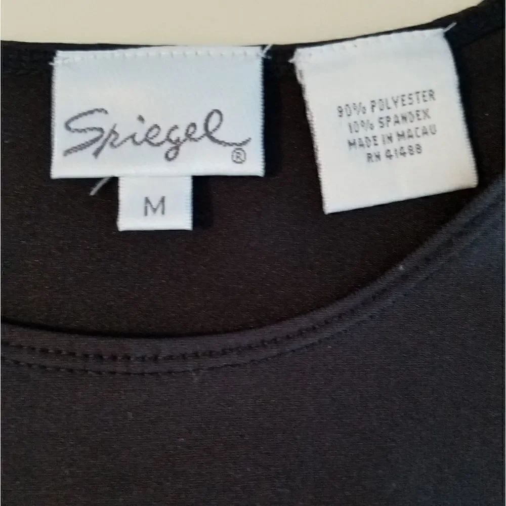 Spiegel Tank Top   - Picture 2 of 6